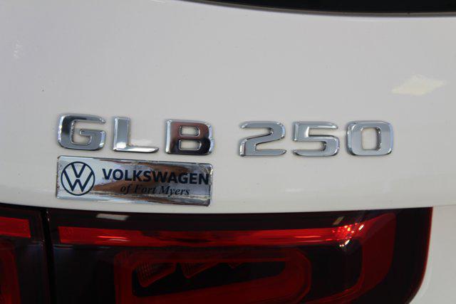 used 2021 Mercedes-Benz GLB 250 car, priced at $25,296