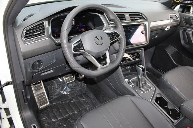 new 2024 Volkswagen Tiguan car, priced at $33,692