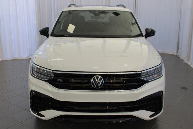 new 2024 Volkswagen Tiguan car, priced at $33,692