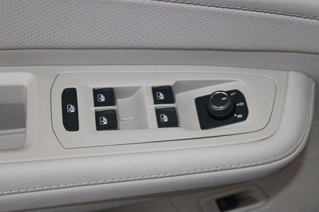 new 2026 Volkswagen Atlas car, priced at $47,943