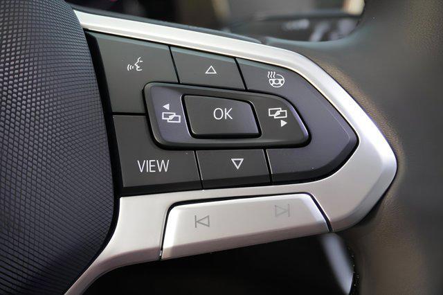 new 2025 Volkswagen Atlas car, priced at $49,646