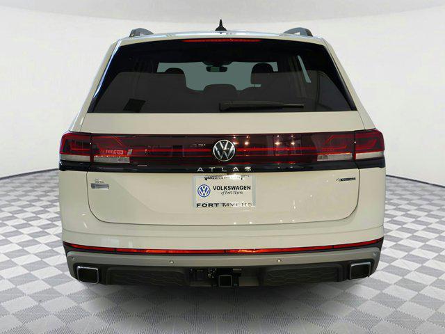 new 2025 Volkswagen Atlas car, priced at $49,646