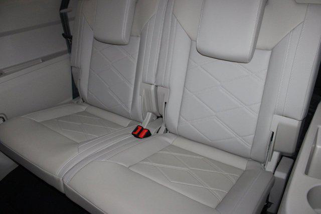new 2026 Volkswagen Atlas car, priced at $43,734