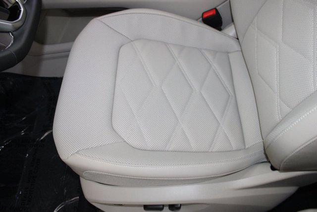 new 2026 Volkswagen Atlas car, priced at $43,734