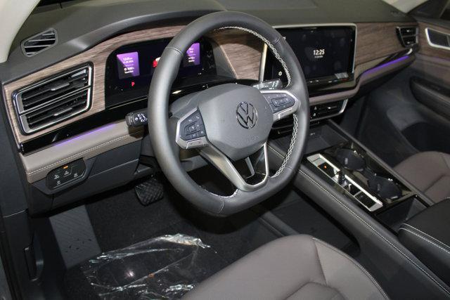 new 2025 Volkswagen Atlas car, priced at $49,831