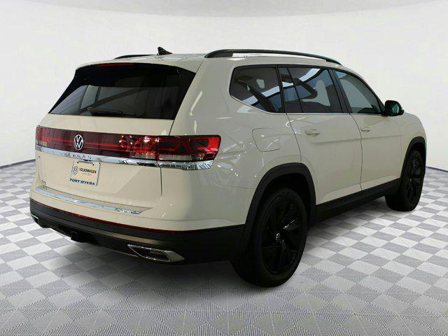 new 2025 Volkswagen Atlas car, priced at $48,824