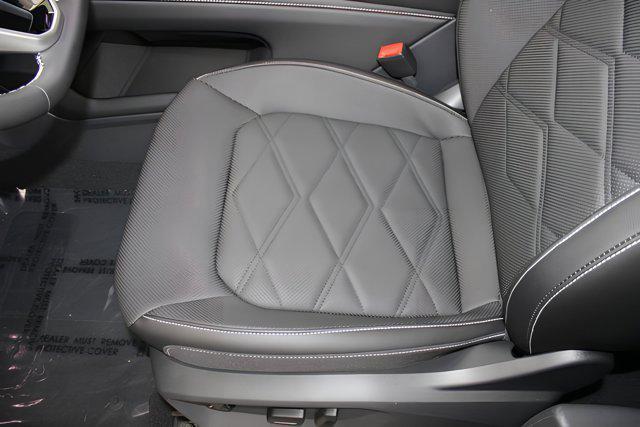 new 2025 Volkswagen Atlas car, priced at $48,824