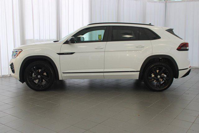 new 2026 Volkswagen Atlas Cross Sport car, priced at $53,688