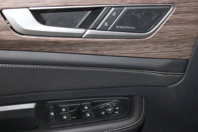 new 2026 Volkswagen Atlas car, priced at $55,871