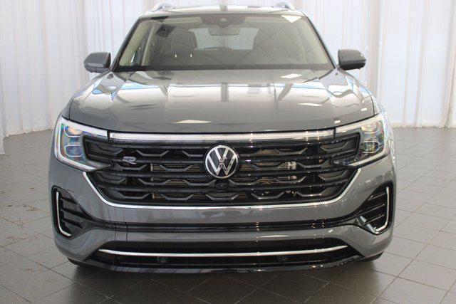 new 2026 Volkswagen Atlas car, priced at $55,871