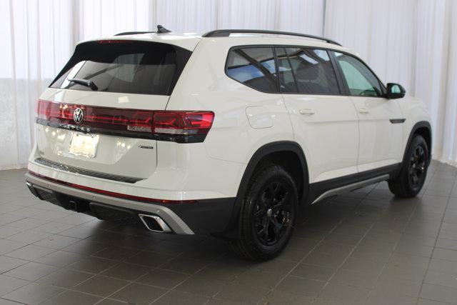 new 2025 Volkswagen Atlas car, priced at $49,076