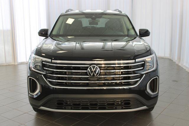 new 2025 Volkswagen Atlas car, priced at $38,951