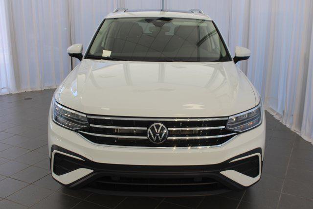 new 2024 Volkswagen Tiguan car, priced at $33,632