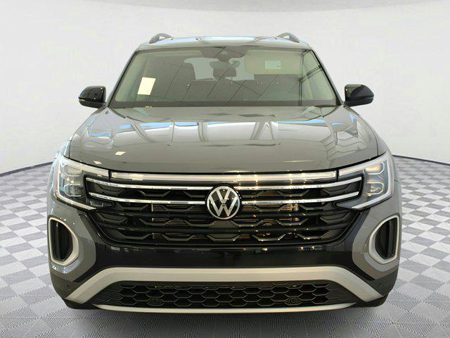 new 2025 Volkswagen Atlas car, priced at $46,442