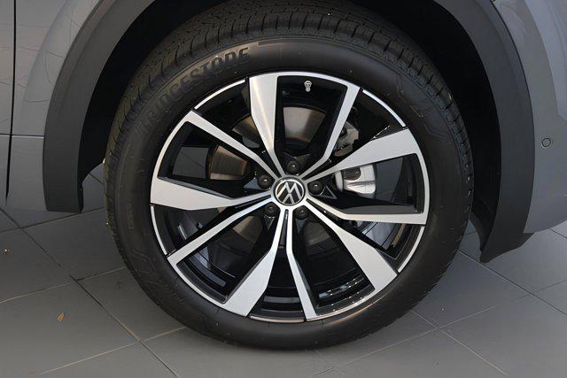 new 2025 Volkswagen Atlas Cross Sport car, priced at $55,641