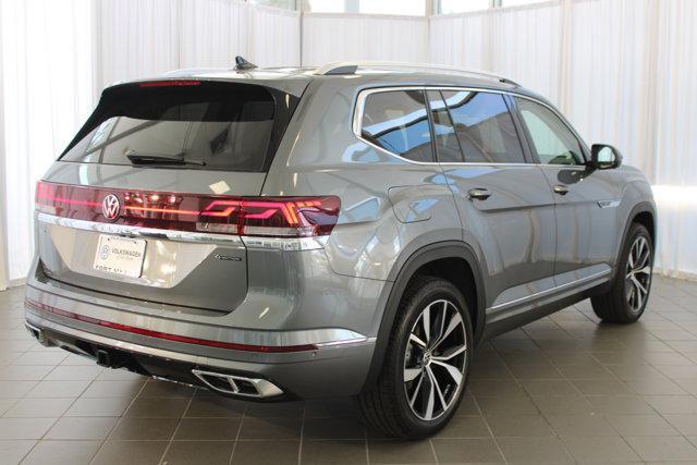 new 2025 Volkswagen Atlas car, priced at $55,626