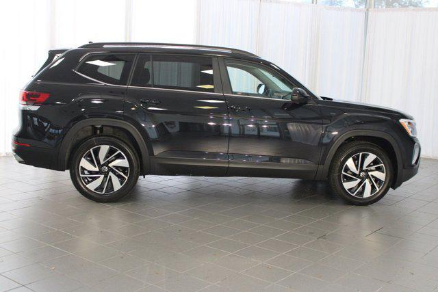 new 2026 Volkswagen Atlas car, priced at $44,971