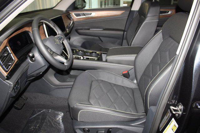 new 2026 Volkswagen Atlas car, priced at $44,971
