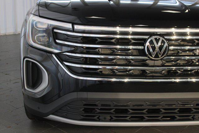 new 2026 Volkswagen Atlas car, priced at $44,971