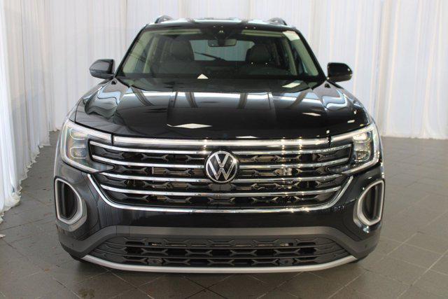 new 2026 Volkswagen Atlas car, priced at $44,971