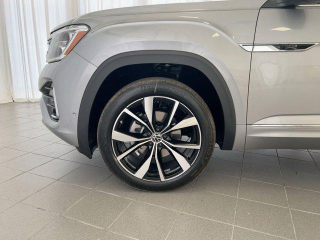 new 2026 Volkswagen Atlas car, priced at $54,901