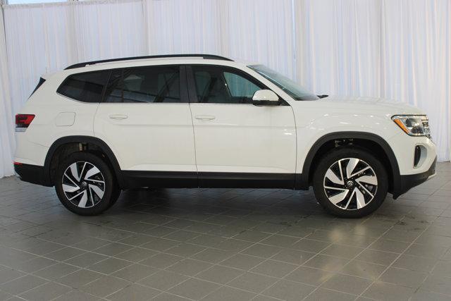 new 2024 Volkswagen Atlas car, priced at $41,171