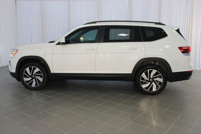 new 2024 Volkswagen Atlas car, priced at $41,171