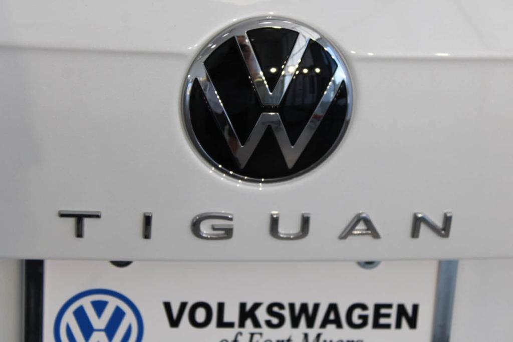 new 2024 Volkswagen Tiguan car, priced at $36,342