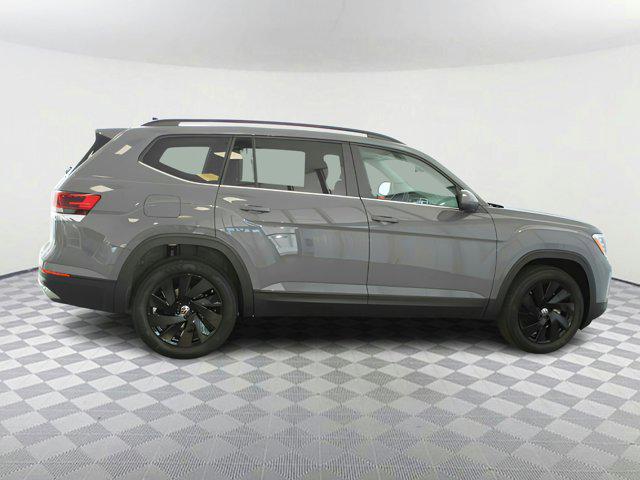 new 2025 Volkswagen Atlas car, priced at $47,789