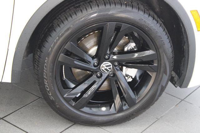 used 2024 Volkswagen Tiguan car, priced at $29,999