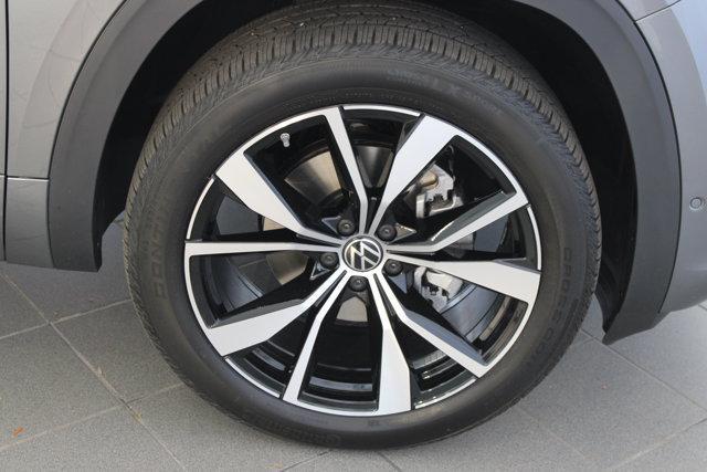 new 2025 Volkswagen Atlas car, priced at $56,891
