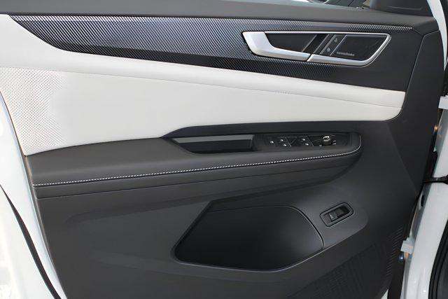 new 2025 Volkswagen Atlas Cross Sport car, priced at $53,431