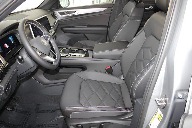 new 2025 Volkswagen Atlas Cross Sport car, priced at $48,911