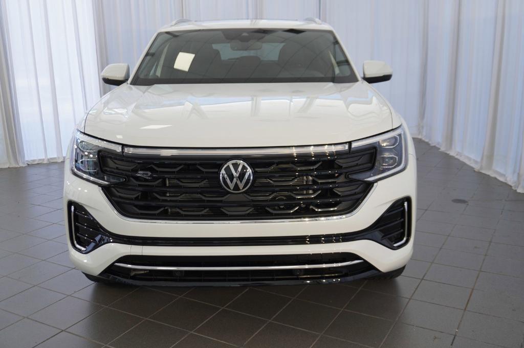 new 2024 Volkswagen Atlas Cross Sport car, priced at $48,463