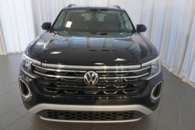 new 2025 Volkswagen Atlas car, priced at $47,131