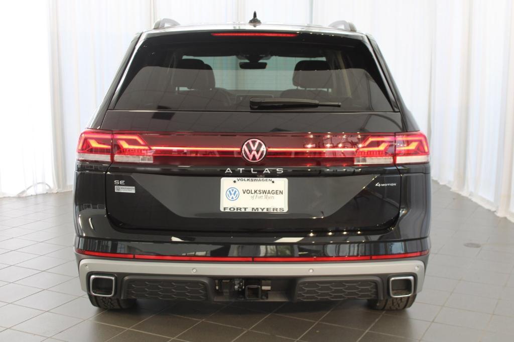 new 2024 Volkswagen Atlas car, priced at $47,831