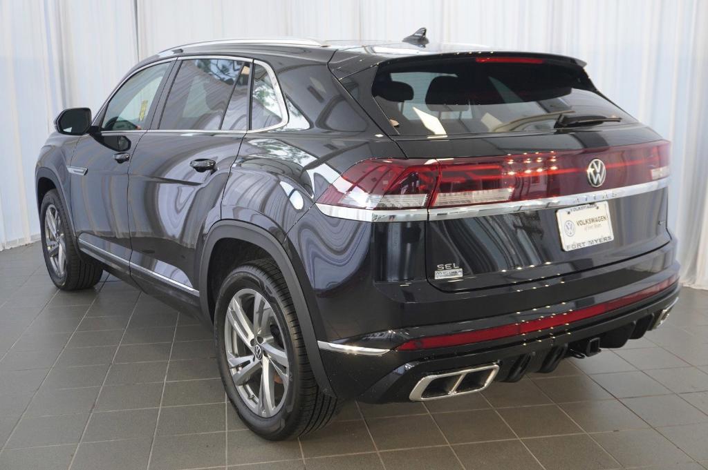 new 2024 Volkswagen Atlas Cross Sport car, priced at $48,103