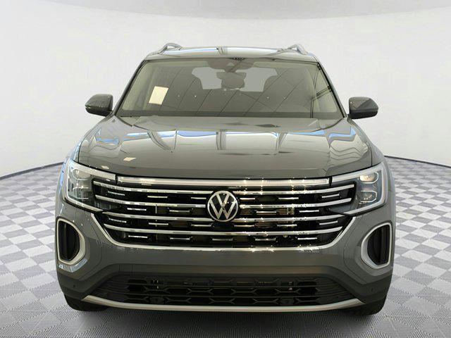 new 2025 Volkswagen Atlas car, priced at $47,631