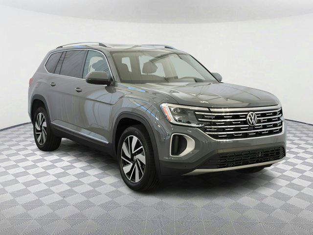 new 2025 Volkswagen Atlas car, priced at $50,671