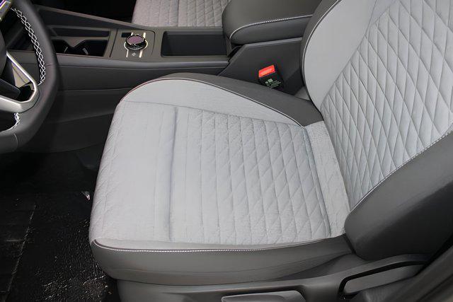 new 2025 Volkswagen Tiguan car, priced at $31,621