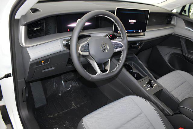 new 2025 Volkswagen Tiguan car, priced at $31,621