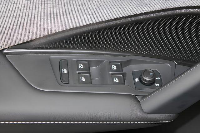 new 2025 Volkswagen Tiguan car, priced at $31,621