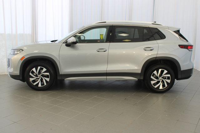 new 2025 Volkswagen Tiguan car, priced at $31,621