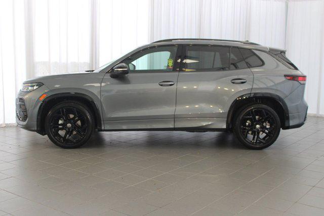 new 2025 Volkswagen Tiguan car, priced at $38,747