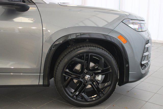 new 2025 Volkswagen Tiguan car, priced at $38,747