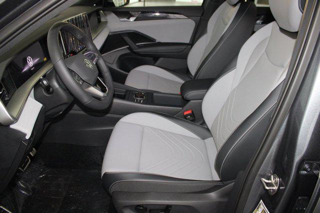 new 2025 Volkswagen Tiguan car, priced at $38,747