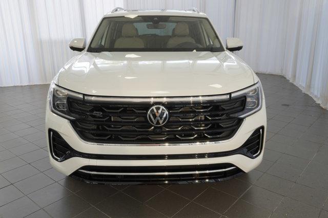 new 2025 Volkswagen Atlas car, priced at $54,821