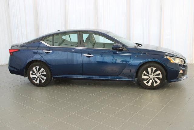 used 2020 Nissan Altima car, priced at $15,999