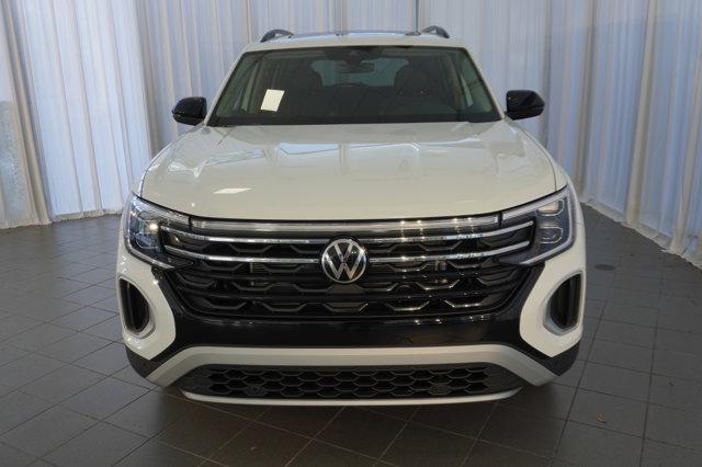 new 2025 Volkswagen Atlas car, priced at $47,901