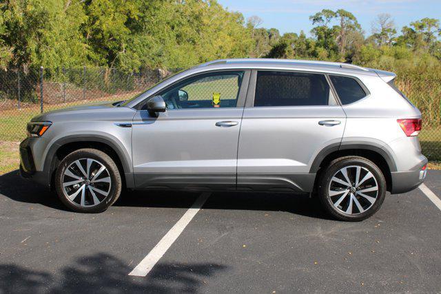 new 2024 Volkswagen Taos car, priced at $29,532